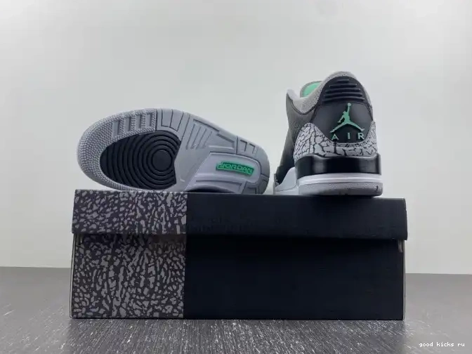 80% Off Sale Jordan 3 Green Glow CT8532-031 Air 0512
